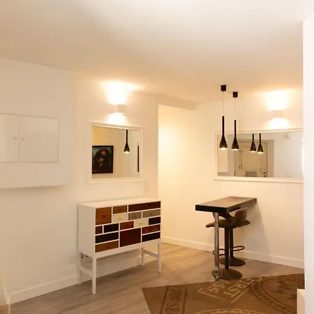 Madragoa Cosy Lägenhet *