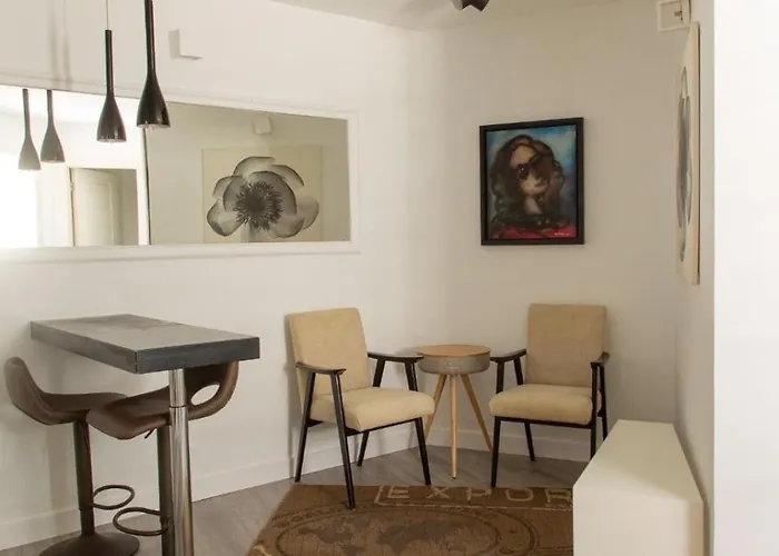 Madragoa Cosy شقة *